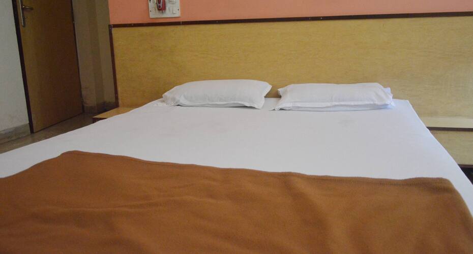 Hotel Vaibhav, Navi Mumbai 4